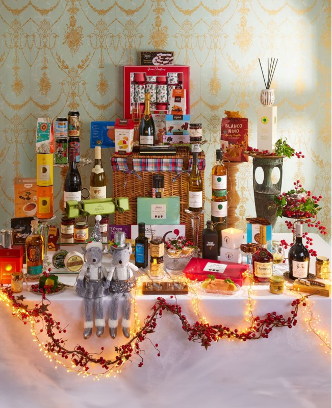 12 Days Of Christmas Luxury Gift Basket 12 Days Of Christmas Luxury Gift Basket